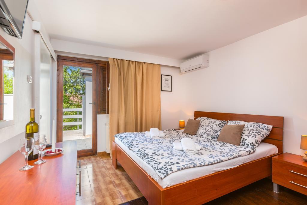 Bed & Breakfast La Fontana Medulin Ngoại thất bức ảnh