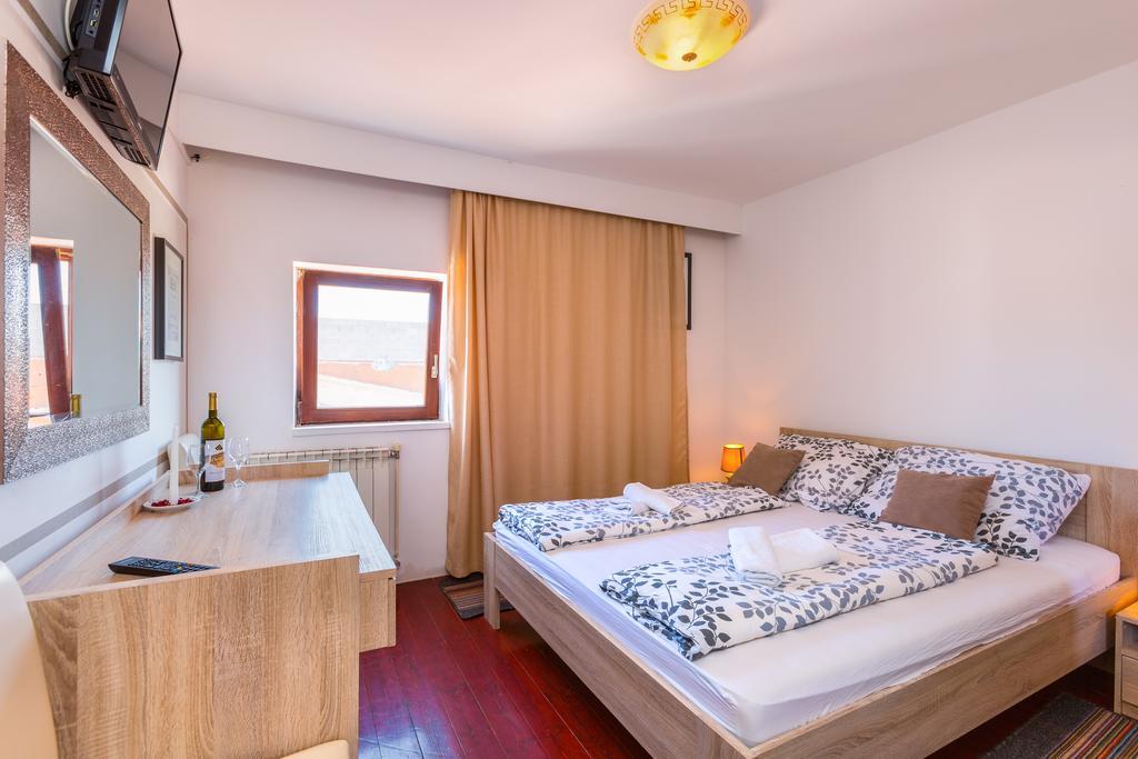 Bed & Breakfast La Fontana Medulin Ngoại thất bức ảnh